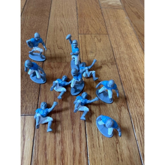 Vintage Football Figures Lot of 23 Miniatures Toy Soldiers Blue Gold Referee - Picture 1 of 6